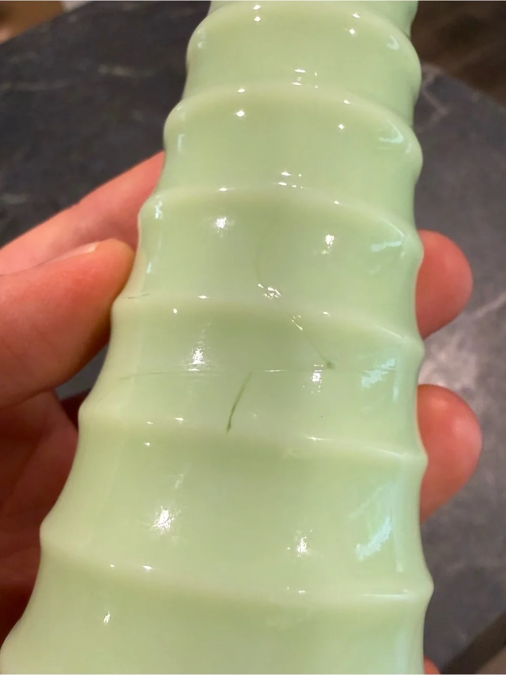 Vintage 1940s Jeannette uranium Glass Jadeite Beehive Ribbed Bud Vase Unmarked